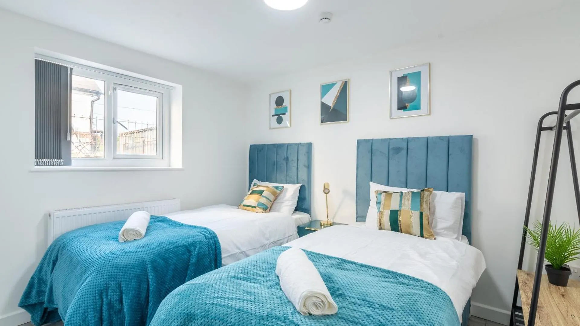 Modern & Spacious One Bedroom With Sofa Bed Cardiff 0*,  United Kingdom